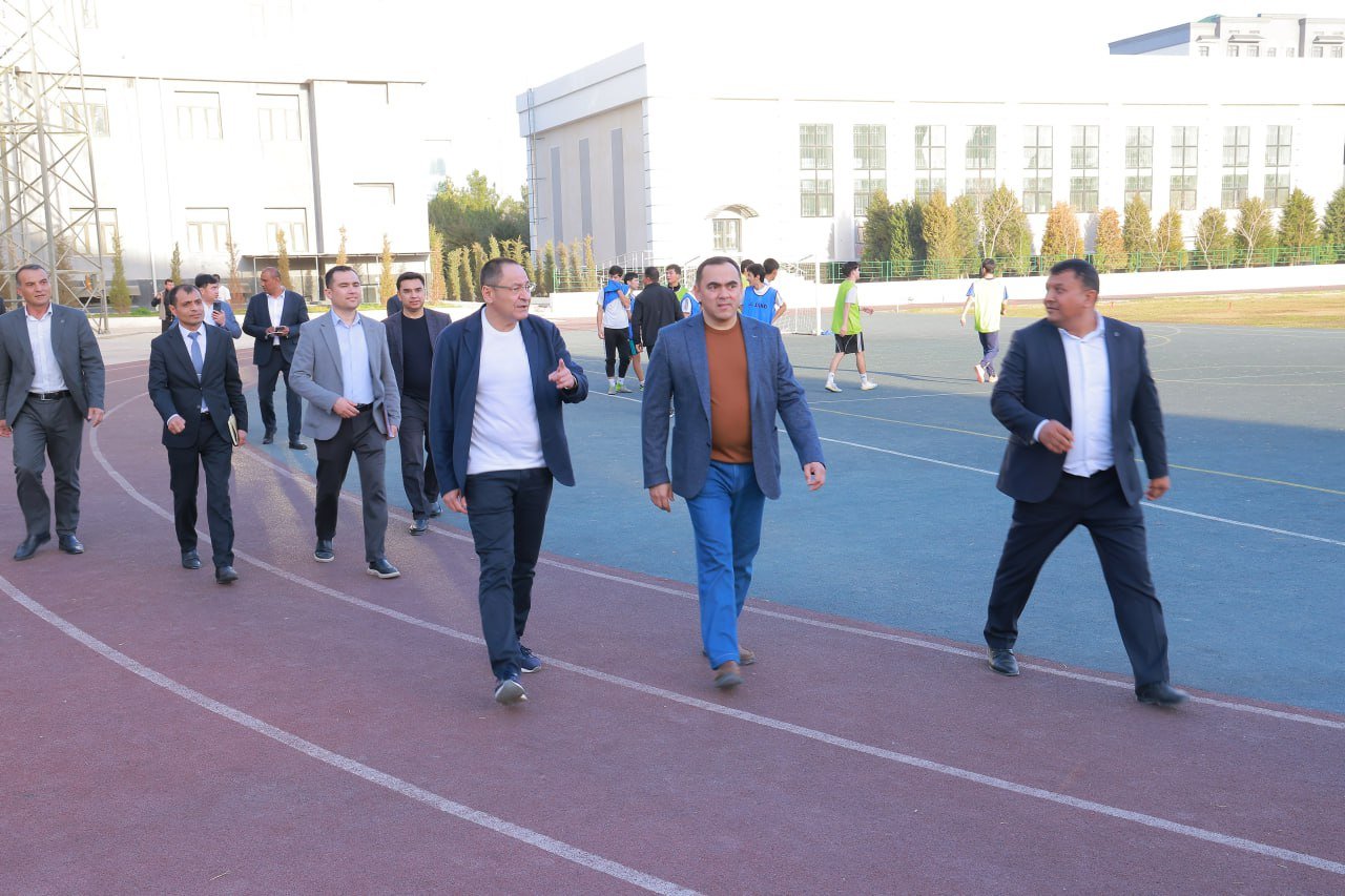Sport vaziri Adkham Ikramov Surxondaryo viloyatiga xizmat safari 