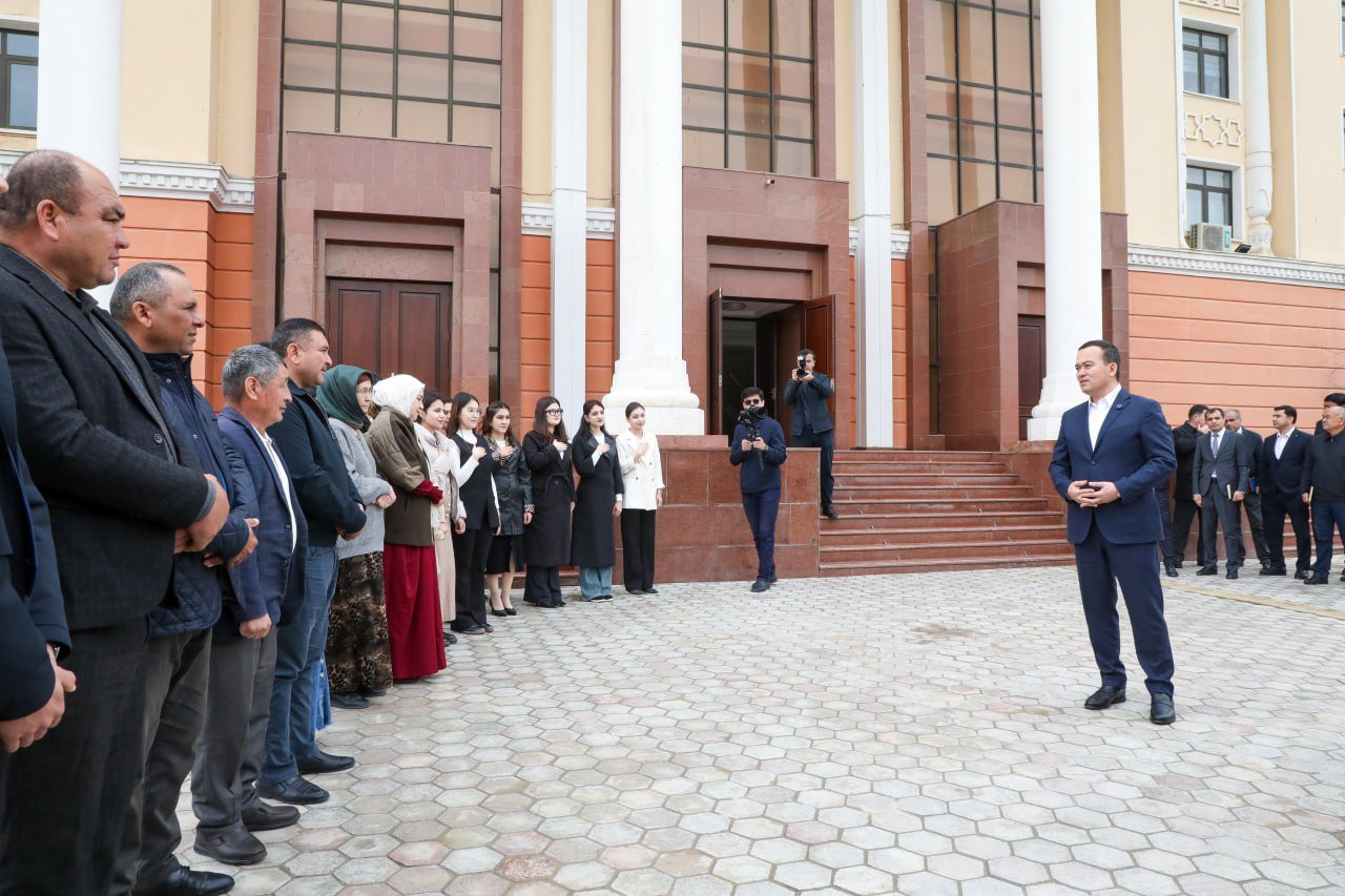 Startap loyihalar, ta’lim va yoshlar bandligi masalalari muhokama qilindi