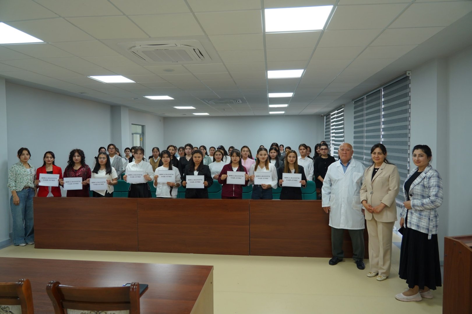 Termiz davlat universitetida “Birga hayotni saqlaymiz” mavzusida donorlikka bag‘ishlangan yig‘ilish bo‘lib o‘tdi.