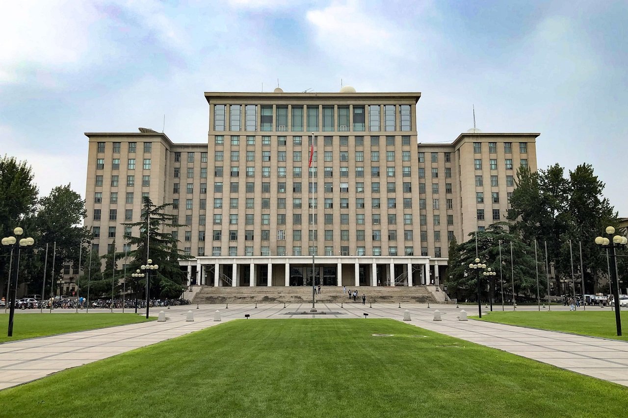 Tsinghua_universiteti