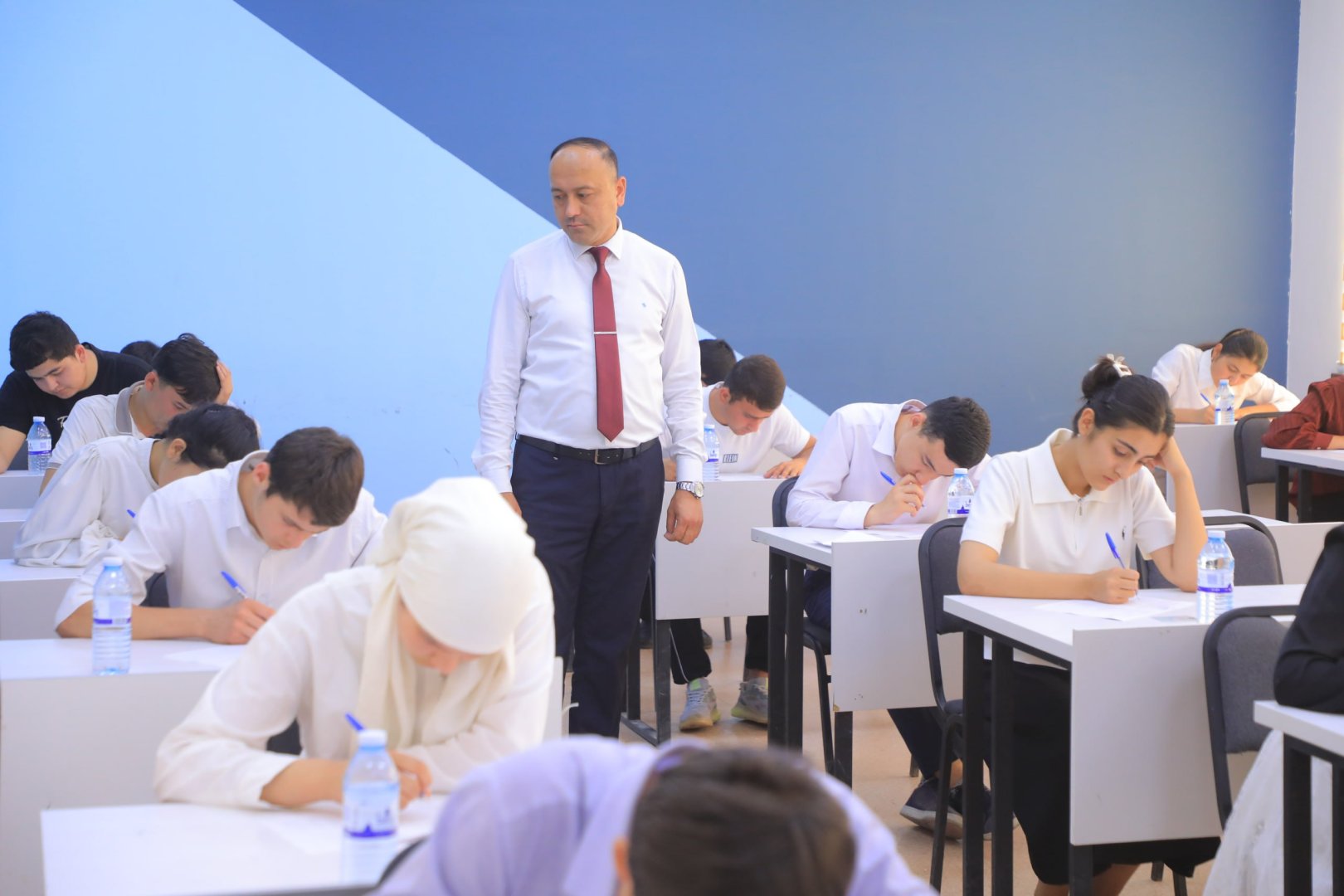 TerDUda bitiruvchi sinf o‘quvchilari o‘rtasida “Rektor olimpiadasi” o‘tkazildi