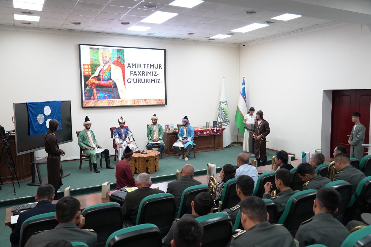 Amir  Temur tavalludining 689-yilligi munosabati bilan Termiz davlat universitetida bir qator ma’naviy-ma’rifiy tadbirlar o‘tkazilmoqda. 