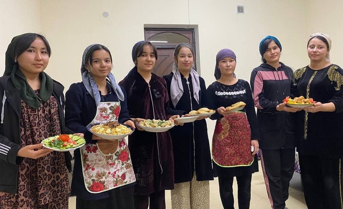 TTJda talaba-qizlar o‘rtasida pazandachilik tanlovi o‘tkazildi