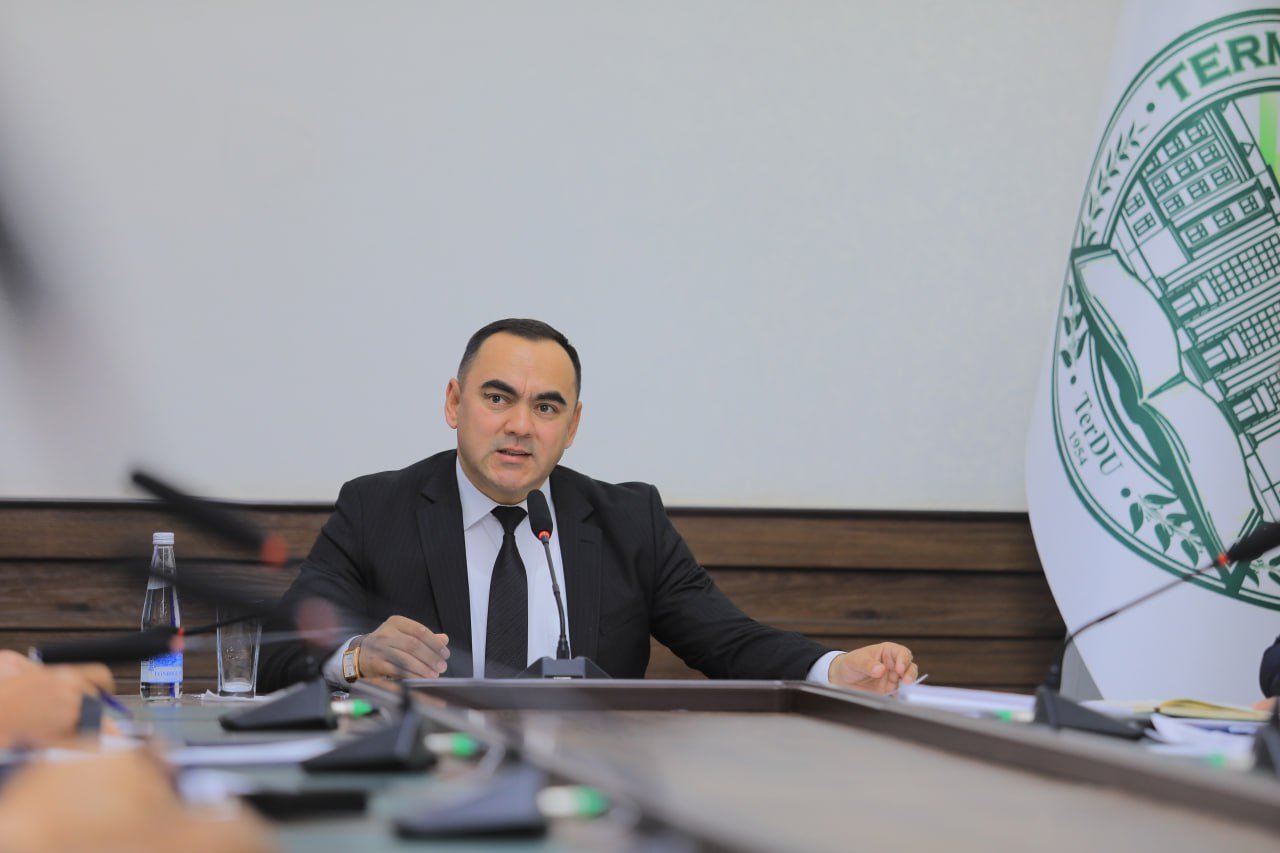 Xabaringiz bor, joriy yil boshidan buyon TerDU rektori huzurida har bir fakultet o‘zining istiqbolli rivojlanish strategiyasining taqdimotini o'tkazmoqda.