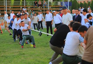 Ikki ming nafar talabani qamrab olgan “Milliy qadriyatlar sayli” jozibasi